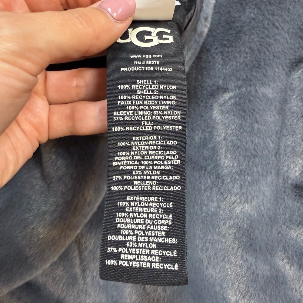 UGG Quilted Oversized Jacket in Charcoal Gray - Picture 9 of 11
